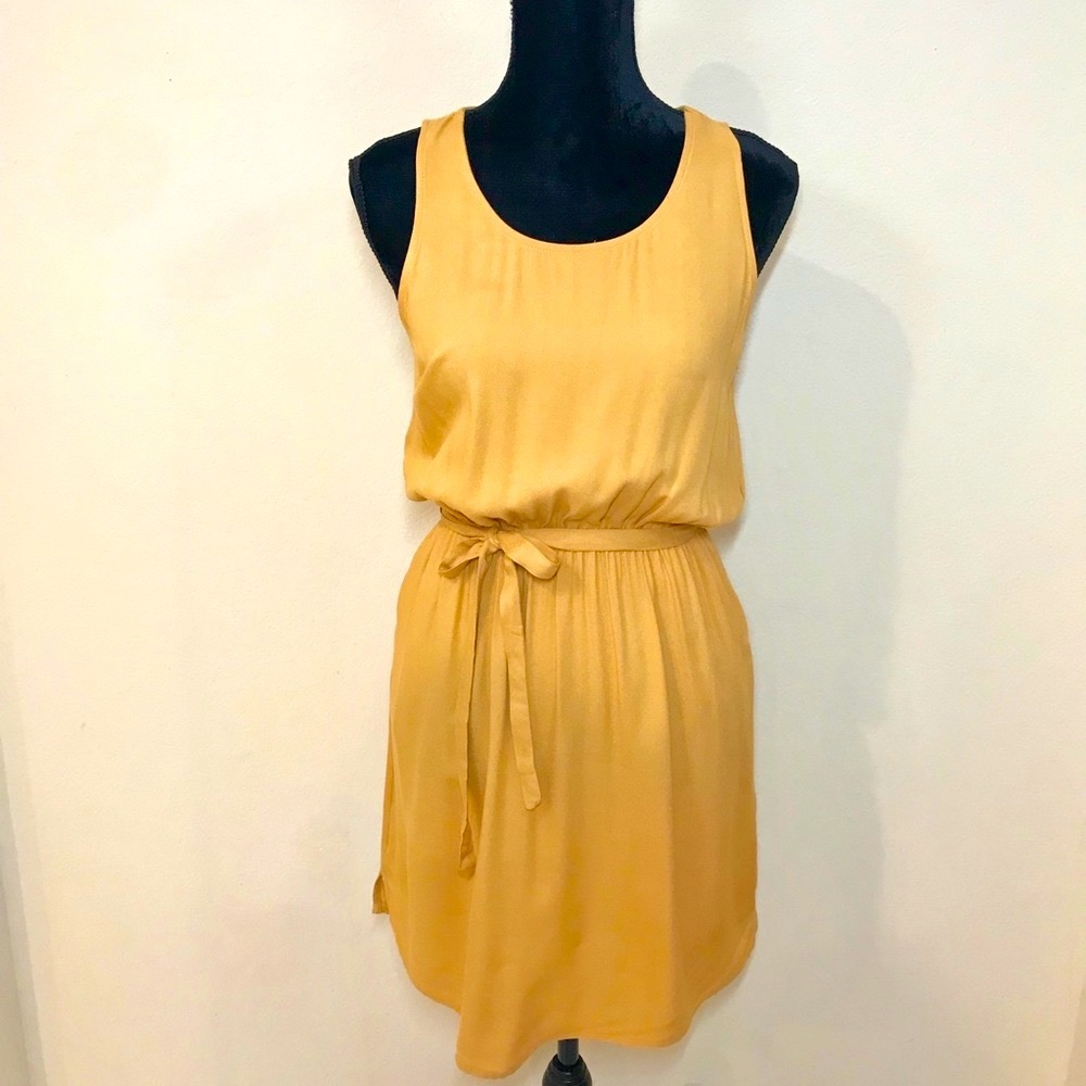 PRETTY SHIFT DRESS - Picture 8 of 9